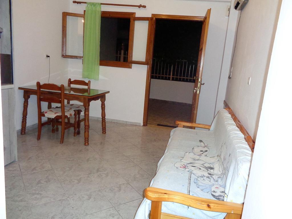 Elena'S House Kalamata City Exterior photo